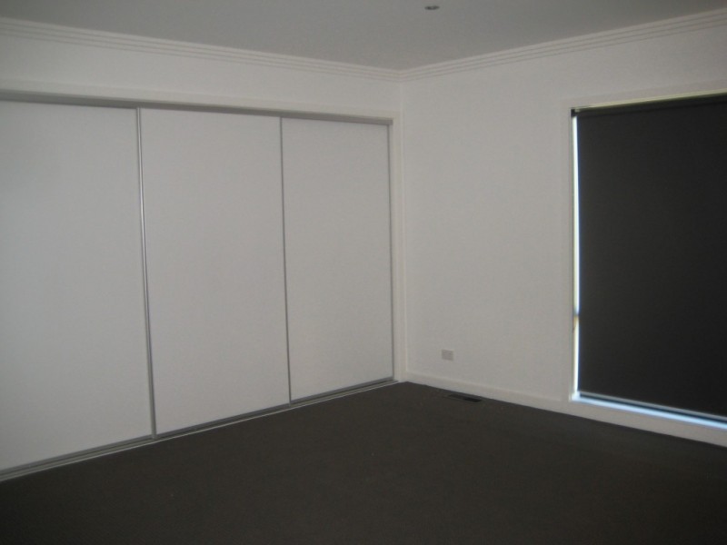 19 Irrabella Place, Kangaroo Flat VIC 3555