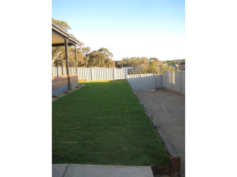 19 Irrabella Place, Kangaroo Flat VIC 3555