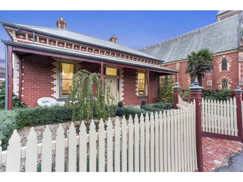 4 Laurel Street, Bendigo VIC 3550