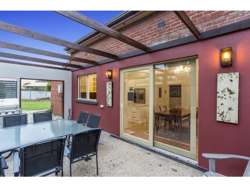 4 Laurel Street, Bendigo VIC 3550