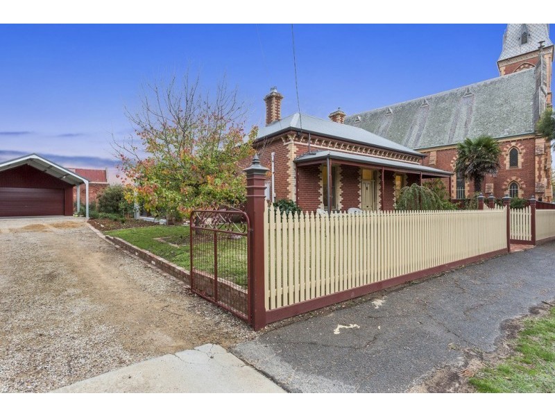 4 Laurel Street, Bendigo VIC 3550