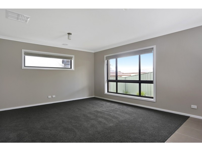 7 Ayden Place, Maiden Gully VIC 3551