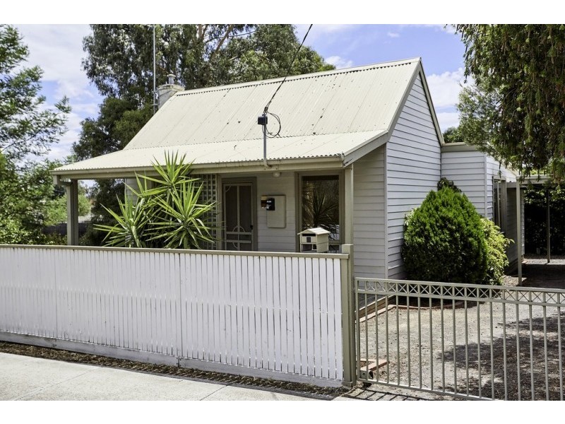 3 Fox street, East Bendigo VIC 3550