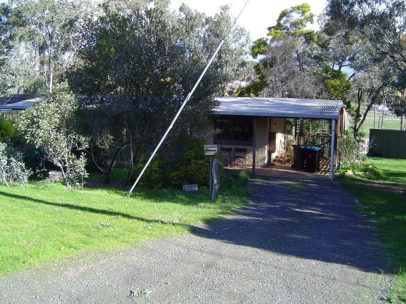 30 Wirth Street, Flora Hill VIC 3550