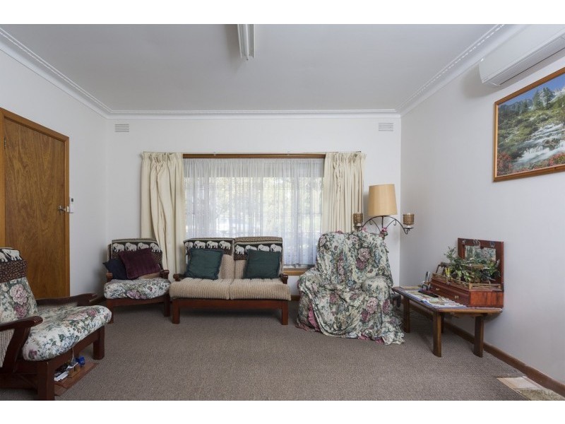 6 Scott Street, White Hills VIC 3550