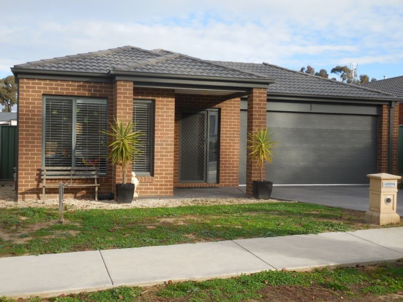 3 Ridge Place, Golden Square VIC 3555