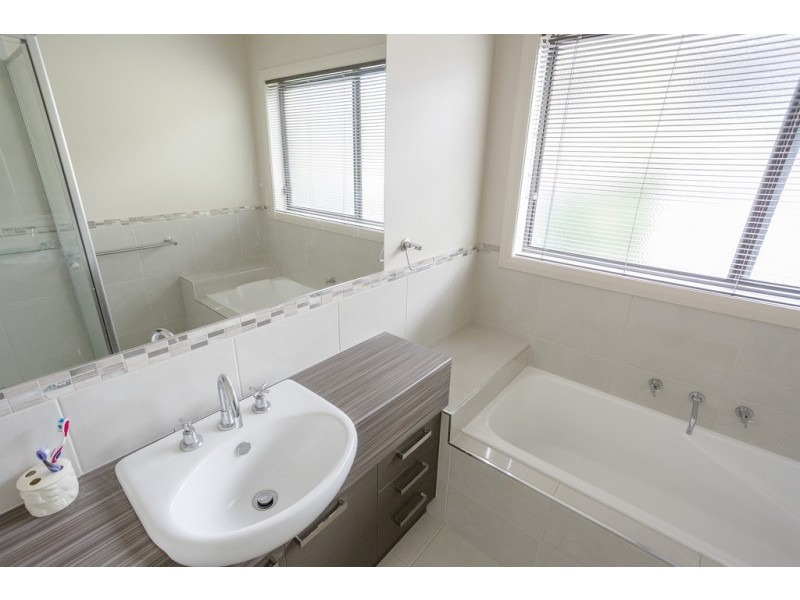 58 Soldatos Drive, Golden Square VIC 3555