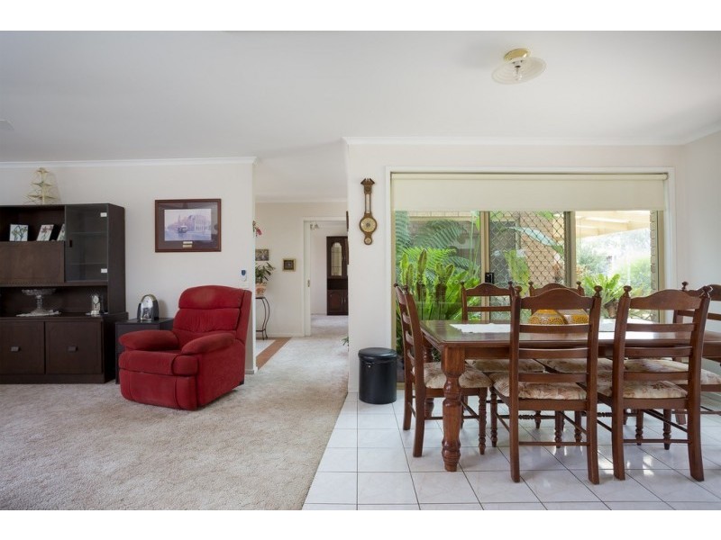 154 Station Street, Epsom VIC 3551