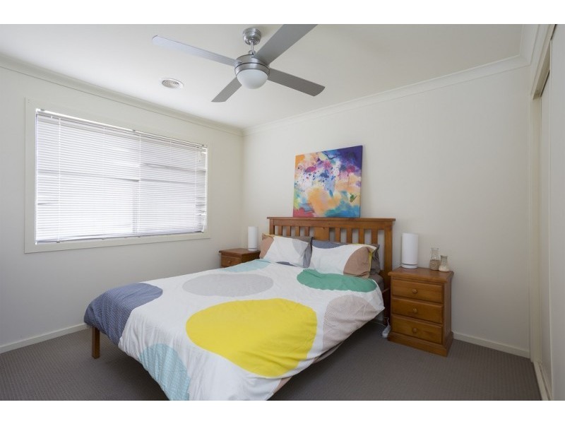 1/15 Alkoomi Court, Ascot VIC 3551