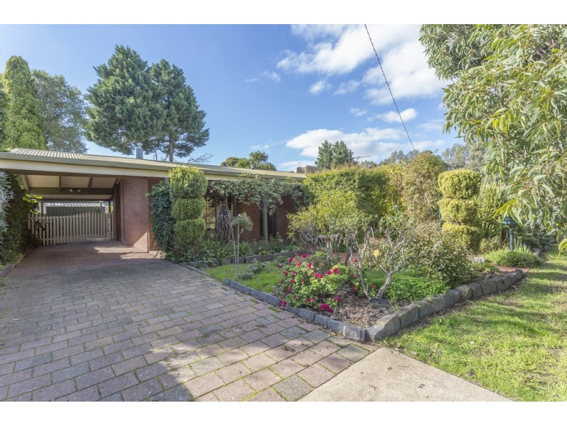 13 Marroo Street, White Hills VIC 3550