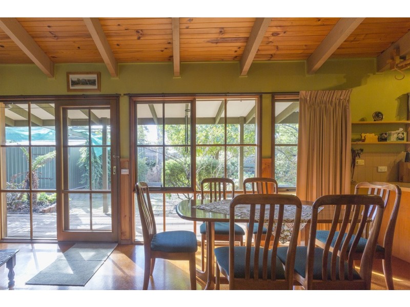13 Marroo Street, White Hills VIC 3550