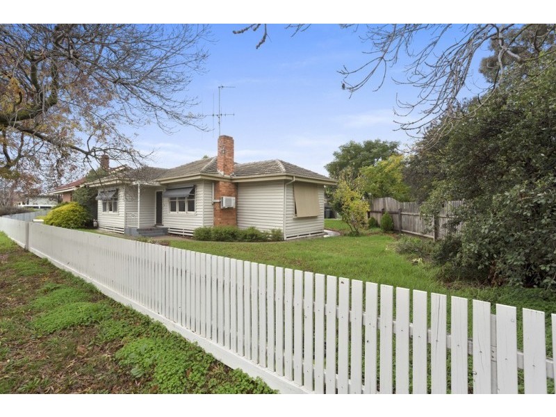 111 Panton Street, Golden Square VIC 3555