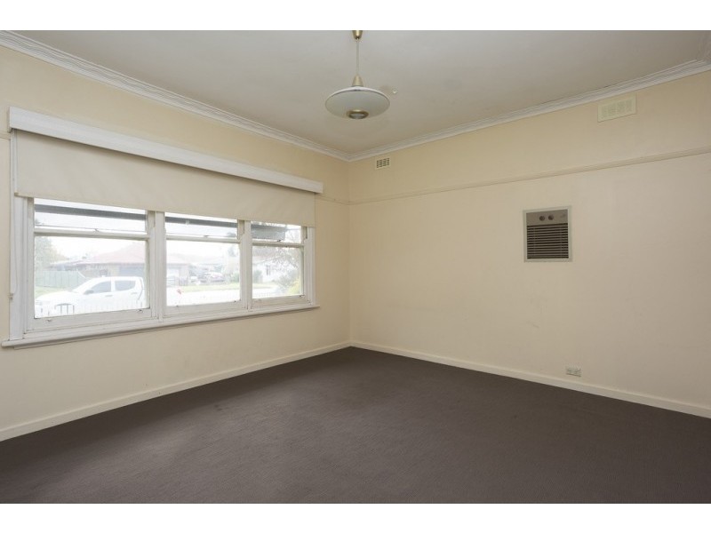 111 Panton Street, Golden Square VIC 3555