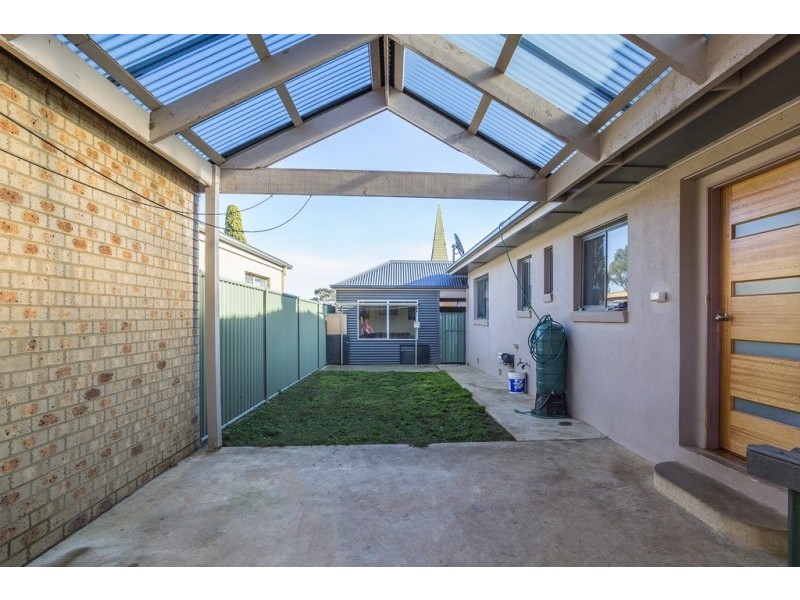 16 Keck Street, Flora Hill VIC 3550