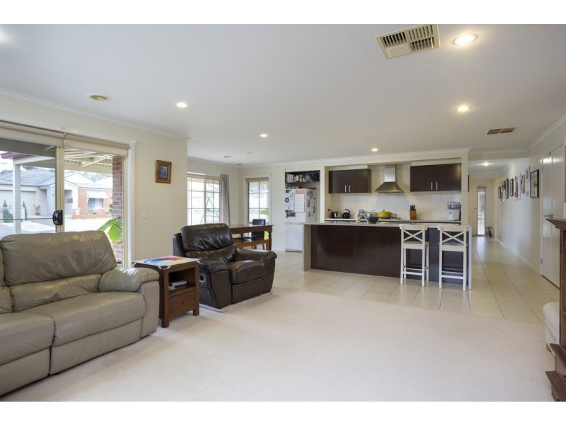 7 Peacock Drive, Epsom VIC 3551