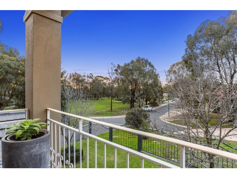 10 Peppertree Grove, Bendigo VIC 3550