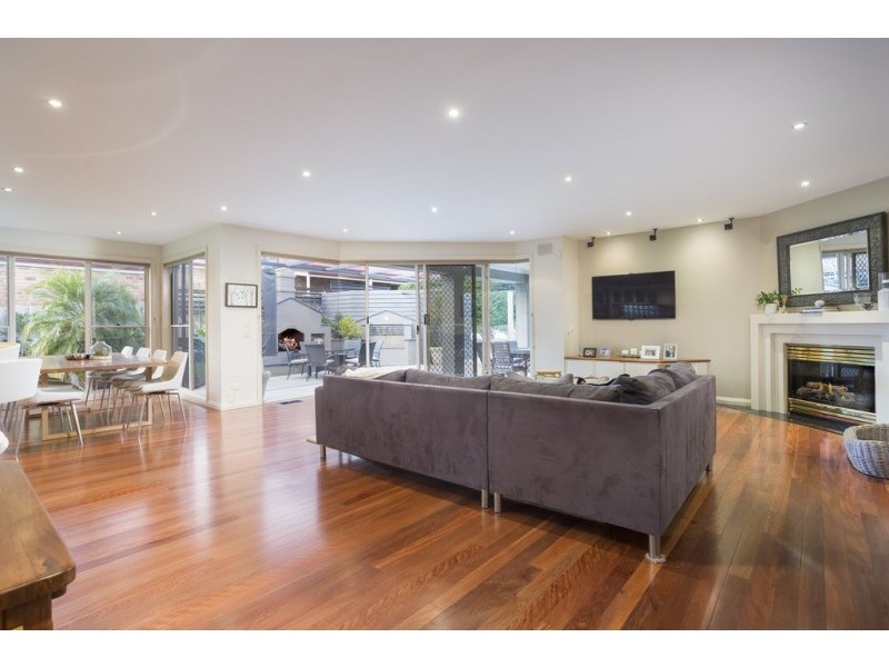 10 Peppertree Grove, Bendigo VIC 3550