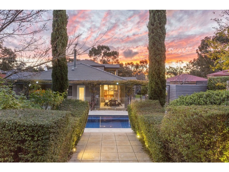 10 Peppertree Grove, Bendigo VIC 3550
