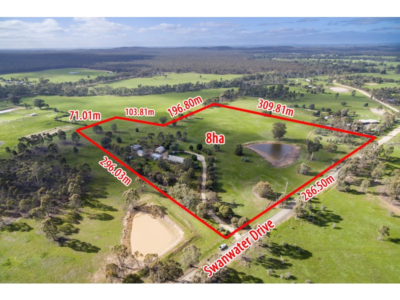 85 Swanwater Drive, Longlea VIC 3551