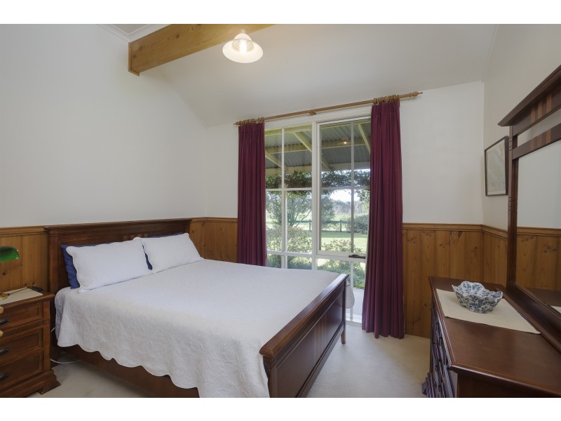 85 Swanwater Drive, Longlea VIC 3551