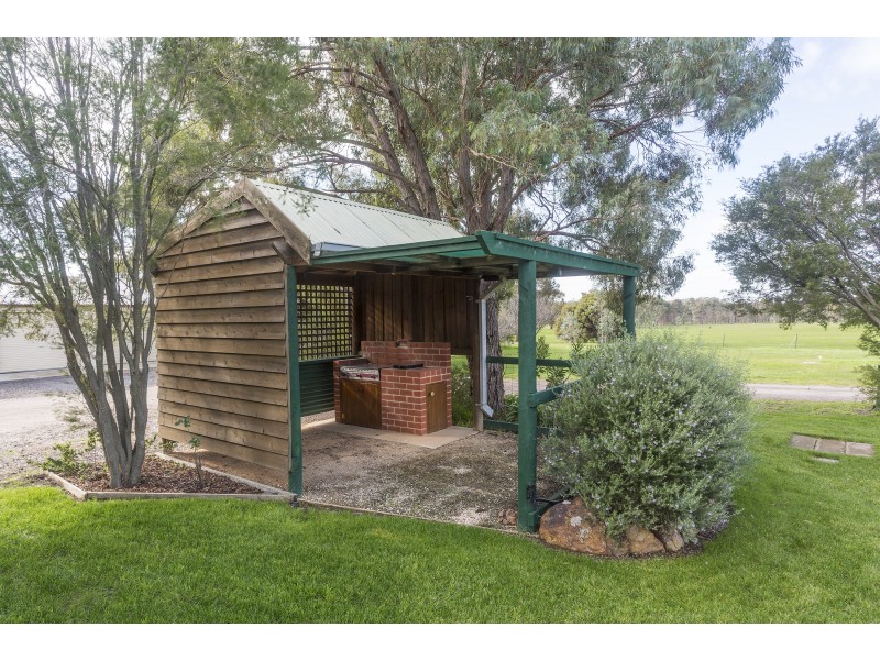 85 Swanwater Drive, Longlea VIC 3551