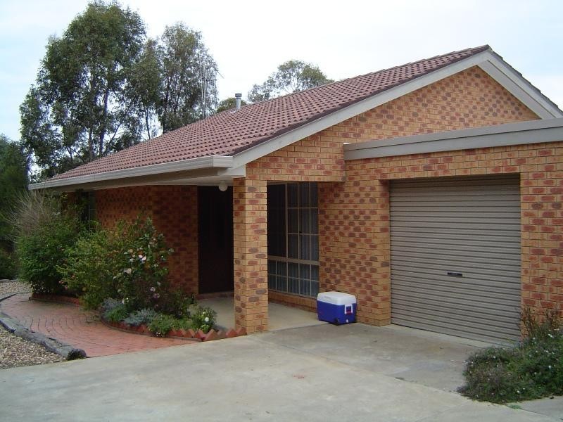 4/22 Yarunga Drive, Kangaroo Flat VIC 3555