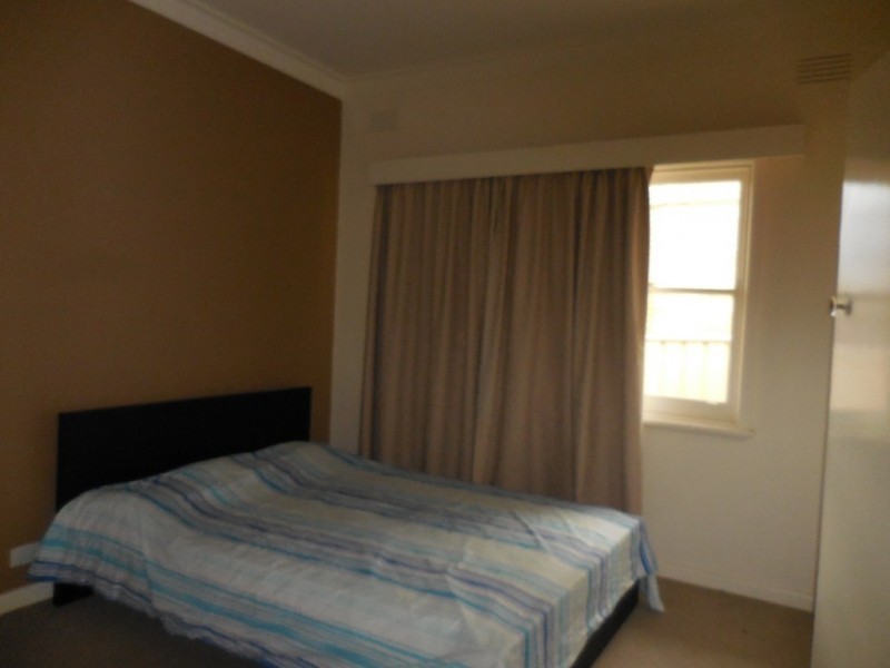 195 Neale Street, Flora Hill VIC 3550