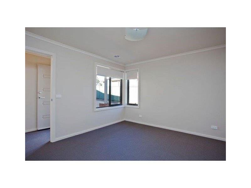 2/71 Smith Street, North Bendigo VIC 3550