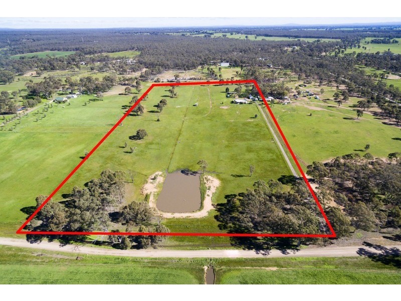 317 Quinns Road, Myers Flat VIC 3556