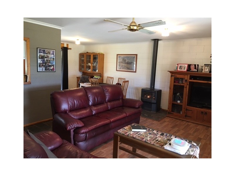 317 Quinns Road, Myers Flat VIC 3556