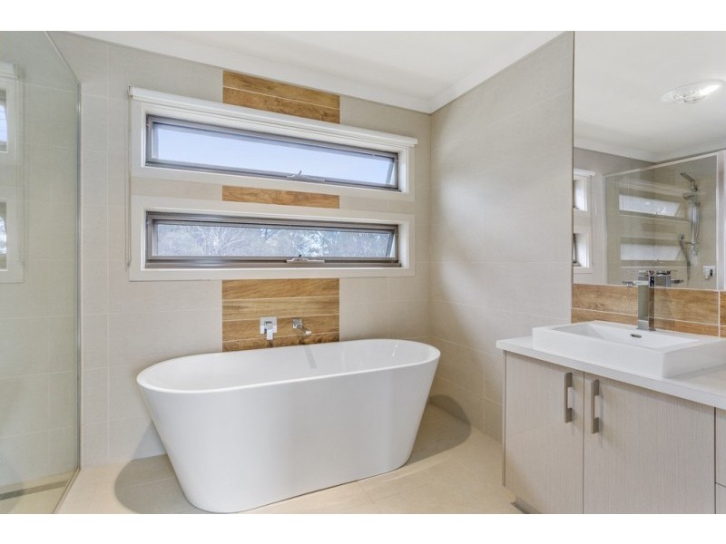 1B/45 Solomon Street, East Bendigo VIC 3550
