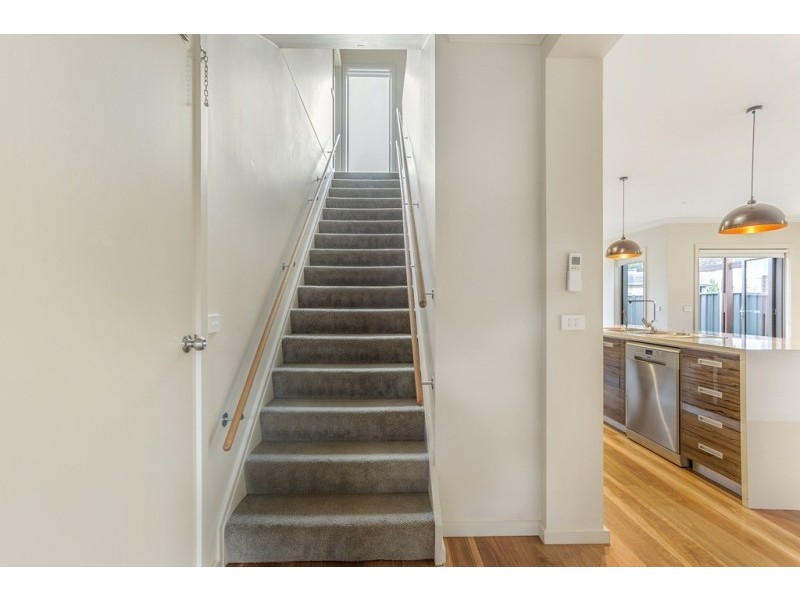 1B/45 Solomon Street, East Bendigo VIC 3550