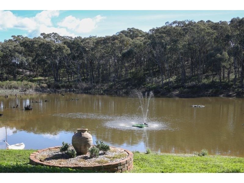 89 Queen Street, Mandurang South VIC 3551