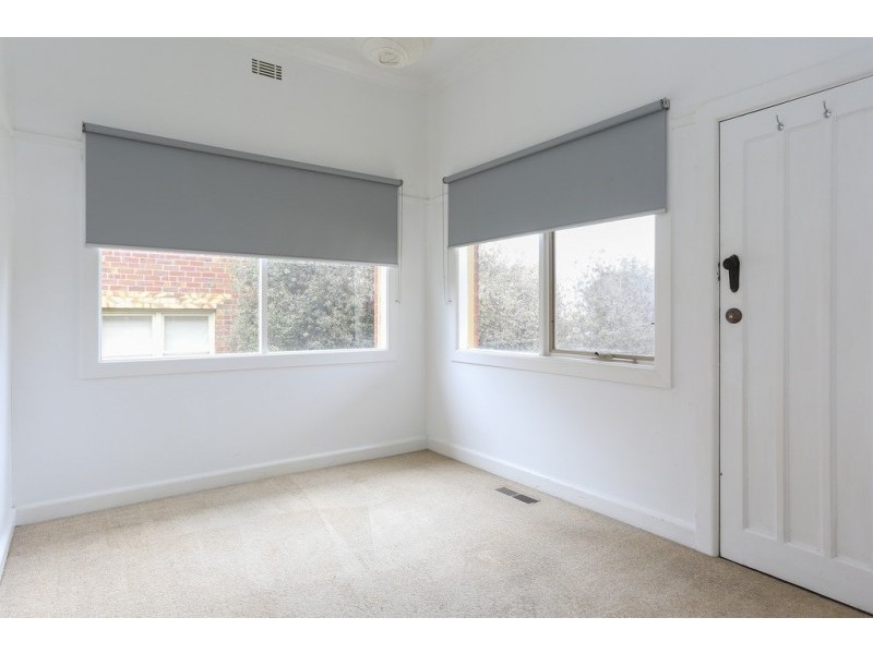 21 Ellis Street, Flora Hill VIC 3550