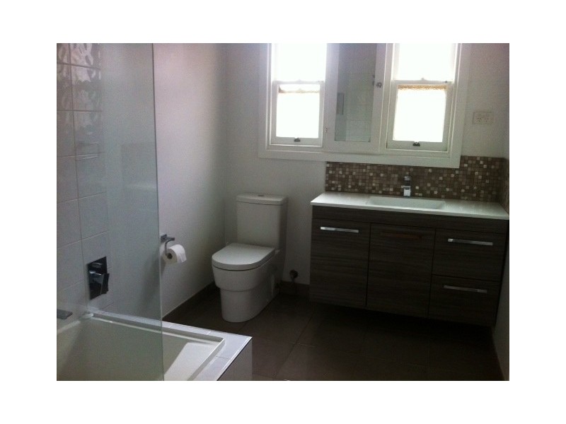 21 Ellis Street, Flora Hill VIC 3550