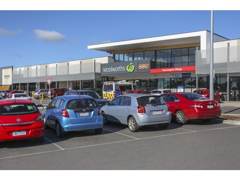 1 Sedgwick Close, Kennington VIC 3550