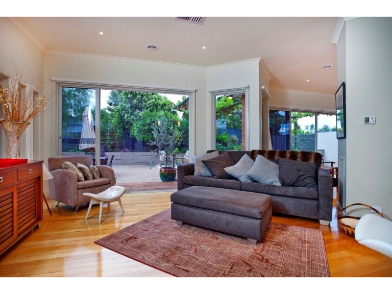 10 Lilac Street, Bendigo VIC 3550