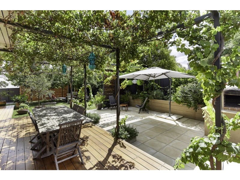 10 Lilac Street, Bendigo VIC 3550