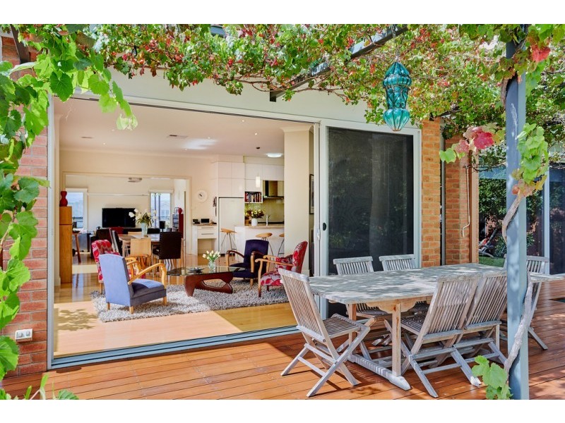 10 Lilac Street, Bendigo VIC 3550