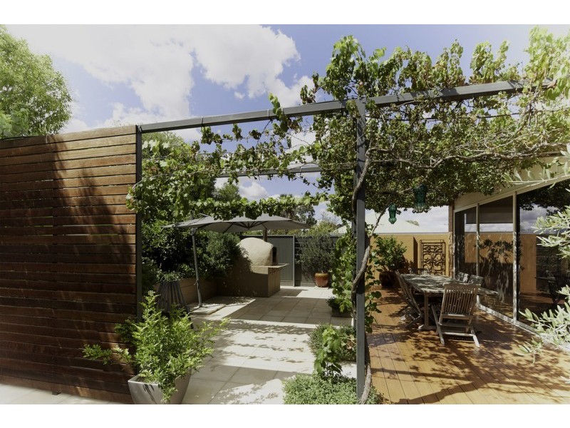 10 Lilac Street, Bendigo VIC 3550