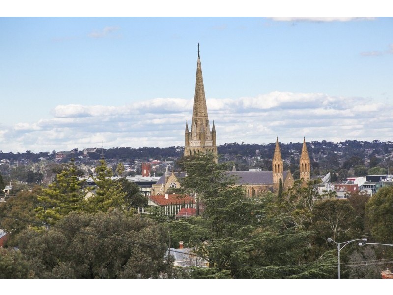 10 Lilac Street, Bendigo VIC 3550