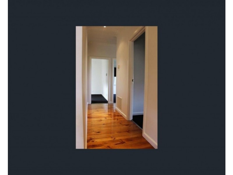 2a Leonard Avenue, Flora Hill VIC 3550