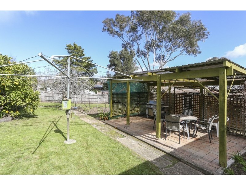 38 Ellis Street, Flora Hill VIC 3550