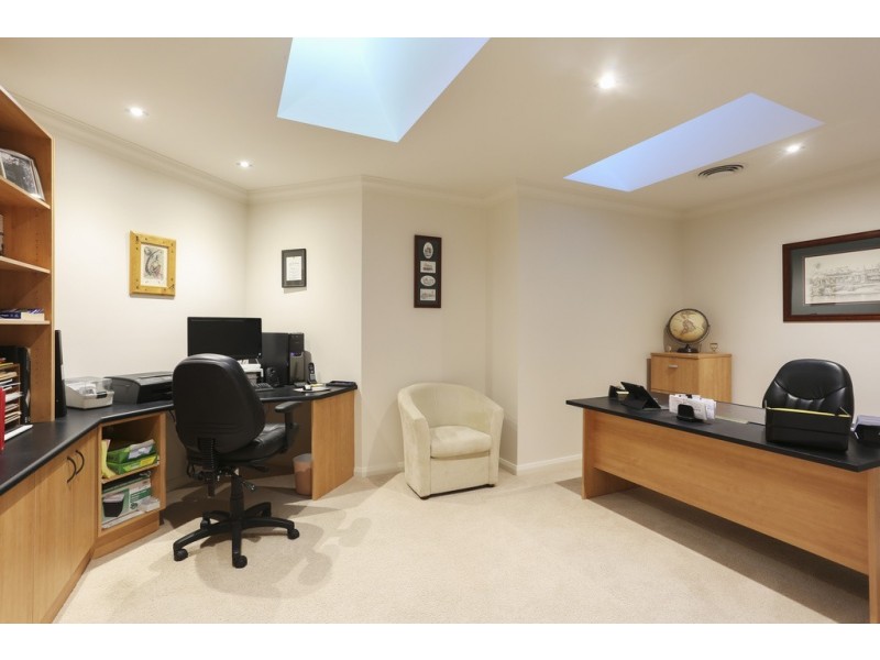 40 Domenica Drive, Junortoun VIC 3551