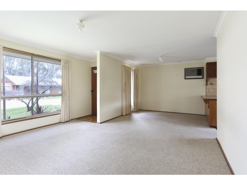 3/41 Helm Street, Kangaroo Flat VIC 3555