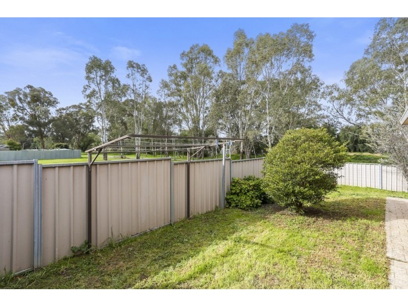 3/41 Helm Street, Kangaroo Flat VIC 3555