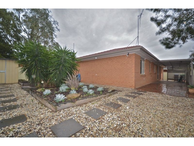 7 Kate Close, Kennington VIC 3550