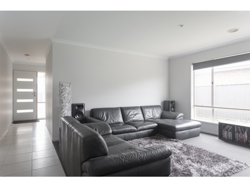 8 Bursaria Street, Jackass Flat VIC 3556