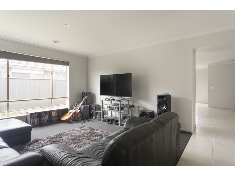 8 Bursaria Street, Jackass Flat VIC 3556