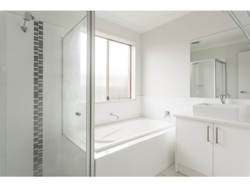 8 Bursaria Street, Jackass Flat VIC 3556